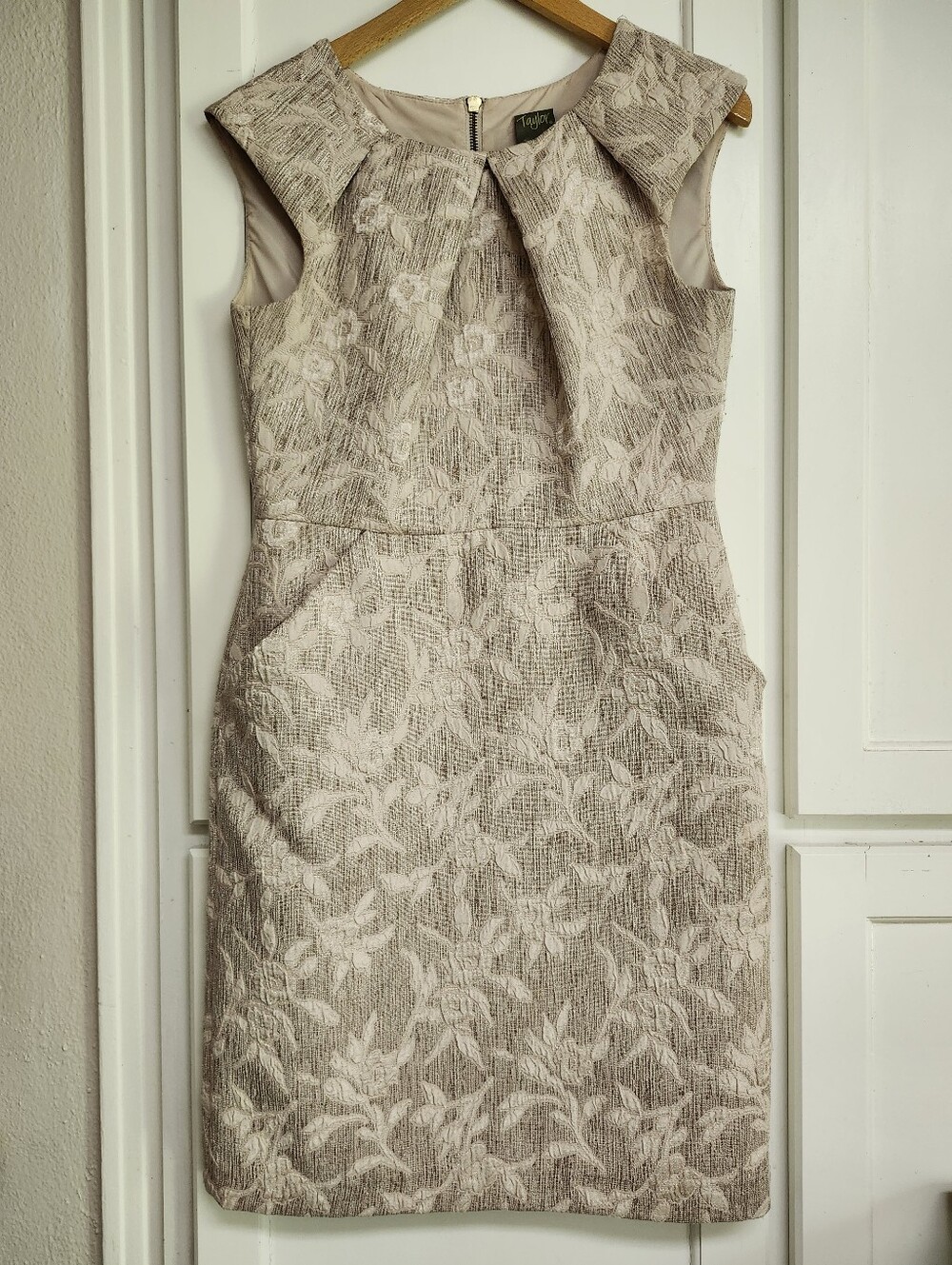 Taylor Anthropologie Brand Cream Sheath Dress 4